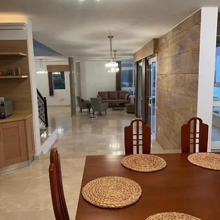 Villa Granvilla Fiesta